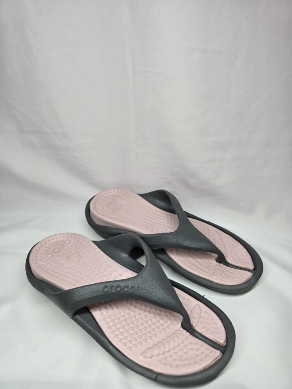 Crocs Unisex Athens Sandal Size  Womens 7/Mens 5 Pink/Grey Thong Flip Flops